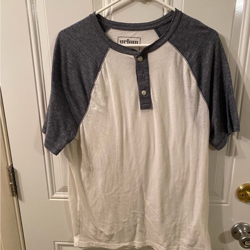 Urban Pipeline Gray and White Casual Button Down Shirt - Picture 3 of 5